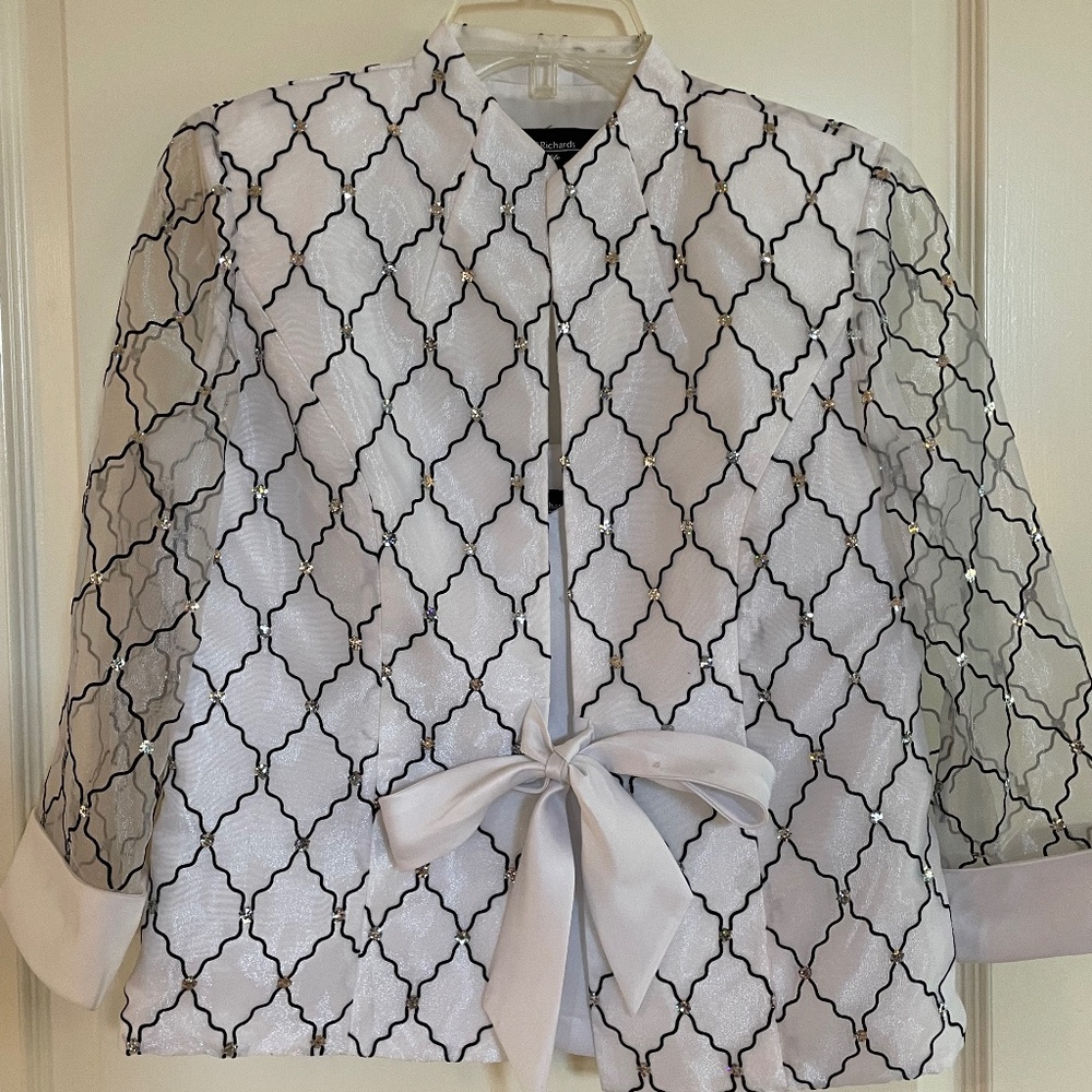 White/black dressy blouse w/cami - Picture 1 of 5